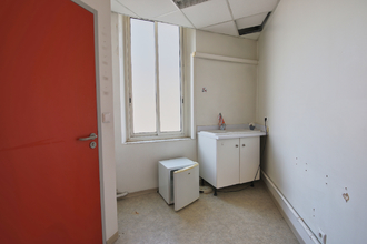 location localcommercial toulon 83100