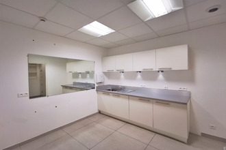 location localcommercial toulon 83200
