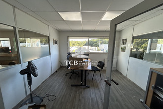 location localcommercial treillieres 44119