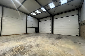 location localcommercial vacquiers 31340