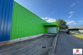 location localcommercial val-de-reuil 27100