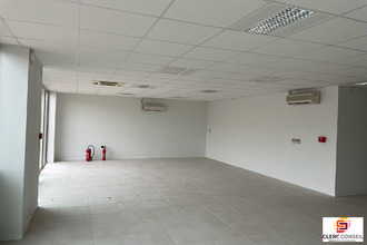 location localcommercial val-de-reuil 27100
