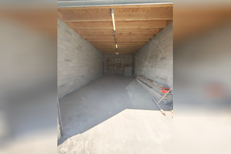 location localcommercial valence 26000