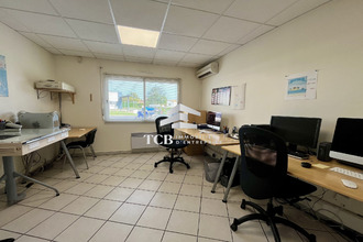 location localcommercial vallet 44330
