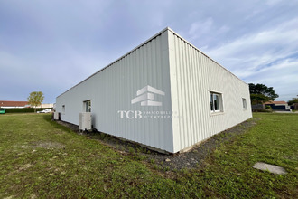 location localcommercial vallet 44330