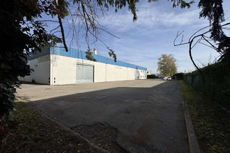 location localcommercial vaulx-en-velin 69120