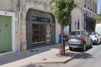 location localcommercial vauvert 30600