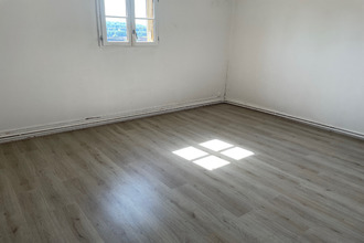 location localcommercial vauxbuin 02200