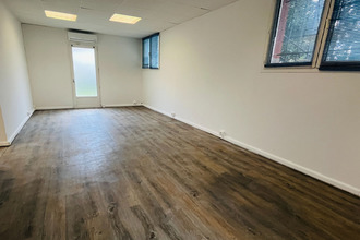 location localcommercial venelles 13770