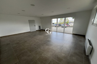 location localcommercial vieillevigne 44116