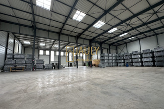 location localcommercial villenoy 77124