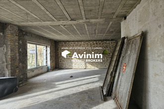 location localcommercial villereversure 01250