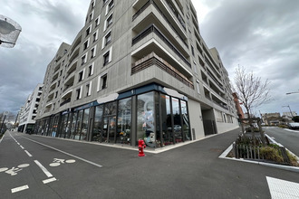 location localcommercial villeurbanne 69100