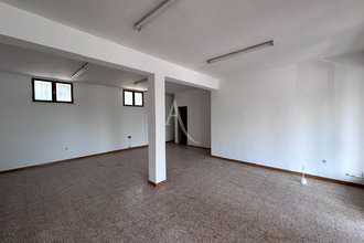 location localcommercial volx 04130