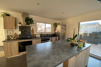 Ma-Cabane - Location Maison Écotay-l'olme, 96 m²