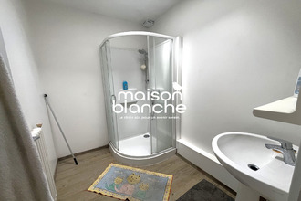 location maison airvault 79600