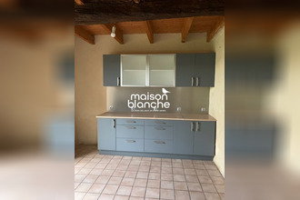 location maison airvault 79600