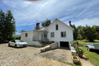 Ma-Cabane - Location Maison ANTONNE-ET-TRIGONANT, 165 m²