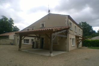 location maison ars 16130