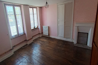 location maison auzances 23700