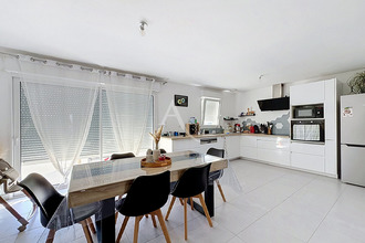 location maison avire 49500