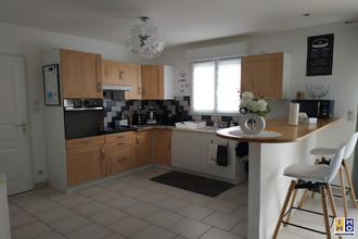 location maison avord 18520