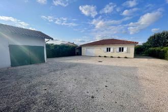 location maison bazet 65460