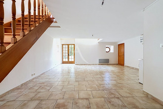 location maison bierne 53290
