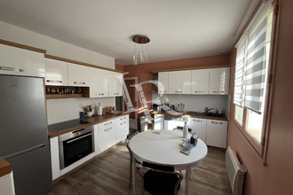 location maison blavozy 43700