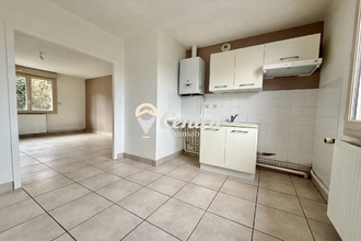 location maison bressuire 79300