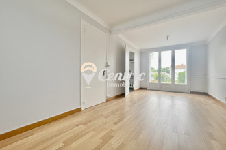 location maison bressuire 79300