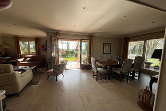 location maison buellas 01310