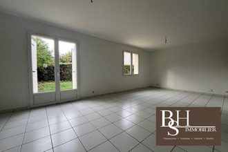 location maison buxerolles 86180