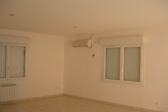 location maison castelnau-de-guers 34120