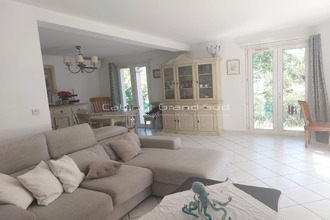 location maison castries 34160