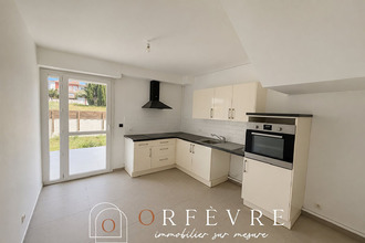 location maison castries 34160