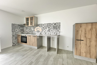 location maison cerizay 79140