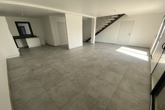 location maison champdieu 42600