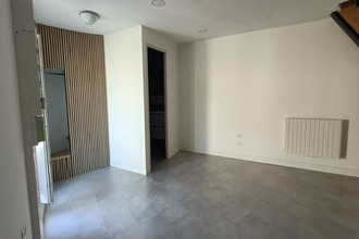 location maison civens 42110