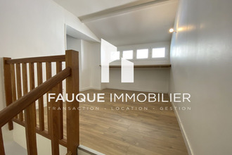 location maison combovin 26120