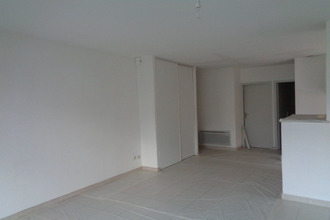 location maison corneilhan 34490