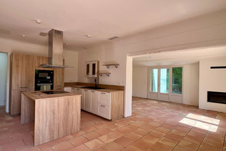 location maison correns 83570