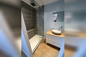 location maison croix 59170