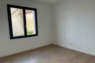 location maison croix-chapeau 17220