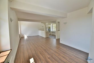 location maison ecueille 36240