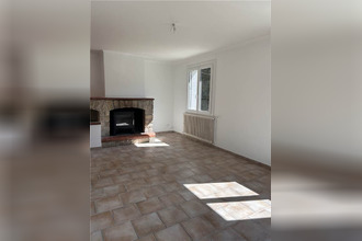 location maison entrechaux 84340