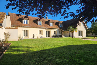 Ma-Cabane - Location Maison FAVEROLLES, 231 m²