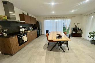 location maison felines 07340