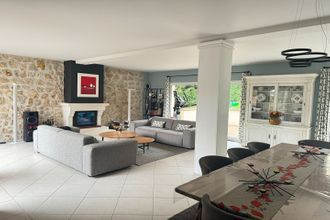 Ma-Cabane - Location Maison FEUCHEROLLES, 240 m²