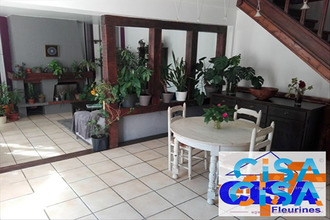 location maison fleurines 60700